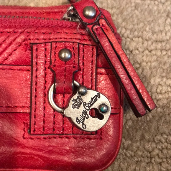 Juicy couture change purse with key ring - Picture 7 of 7